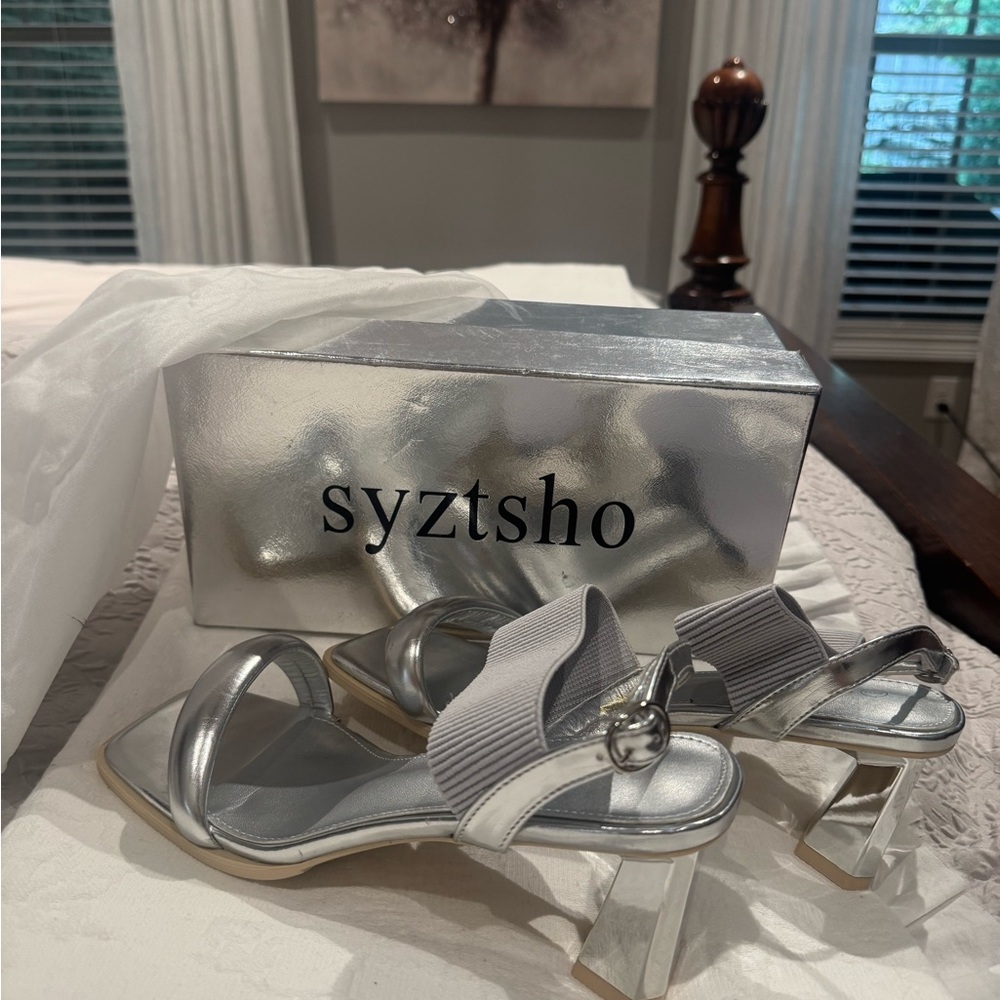 Elegant Silver Women's Heels-Syztsho Sandals - NWT - Picture 11 of 12